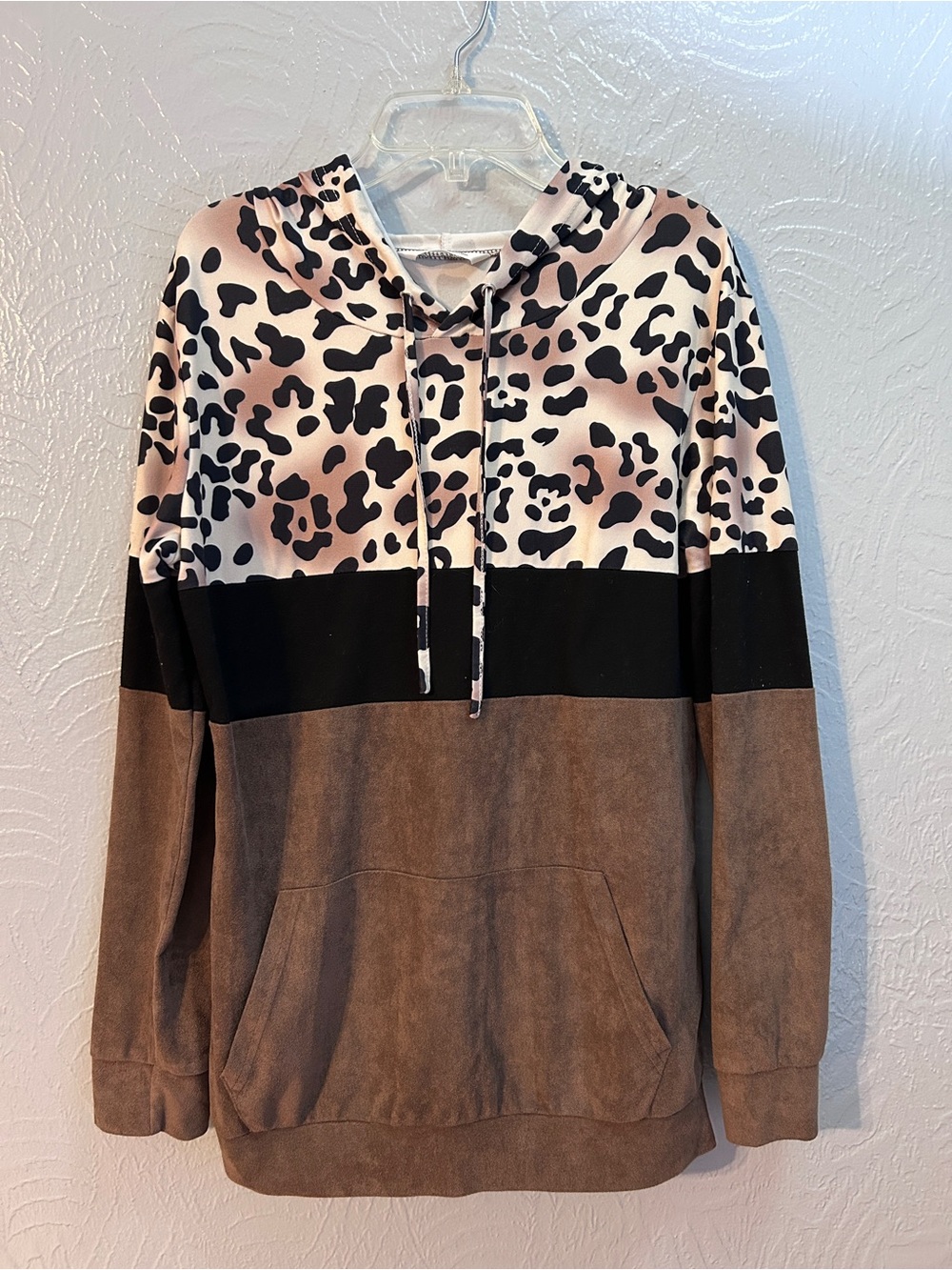 Women’s Colorblock Leopard Hoodie Sweater - Black/Brown